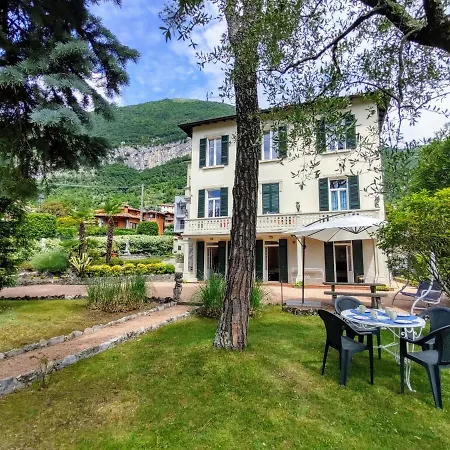 Costanza-1 By Interhome Appartement Mezzegra